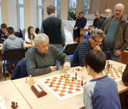 fotogaleria z turniejów szachowych w regionie