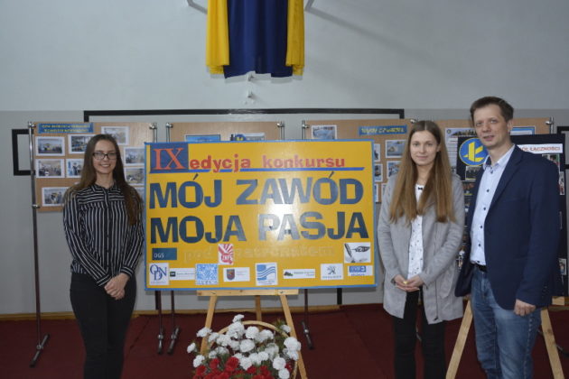 "Mój zawód, moja pasja", finał konkursu wojewódzkiego, kwiecień 2018, uczennice "Miłosza" na podium