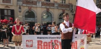 W środę (19.09.2018) Gryficka orkiestra Red Swing Low walczyła o najwyższe laury podczas III Międzynarodowego Festiwalu Orkiestr "Golden Sardana" w Hiszpanii.