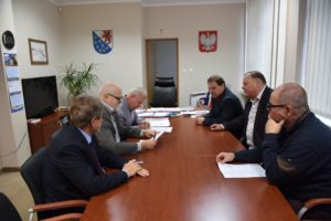 Podpisanie umowy na przebudowę dróg Zapolice-Sadlno oraz Otok